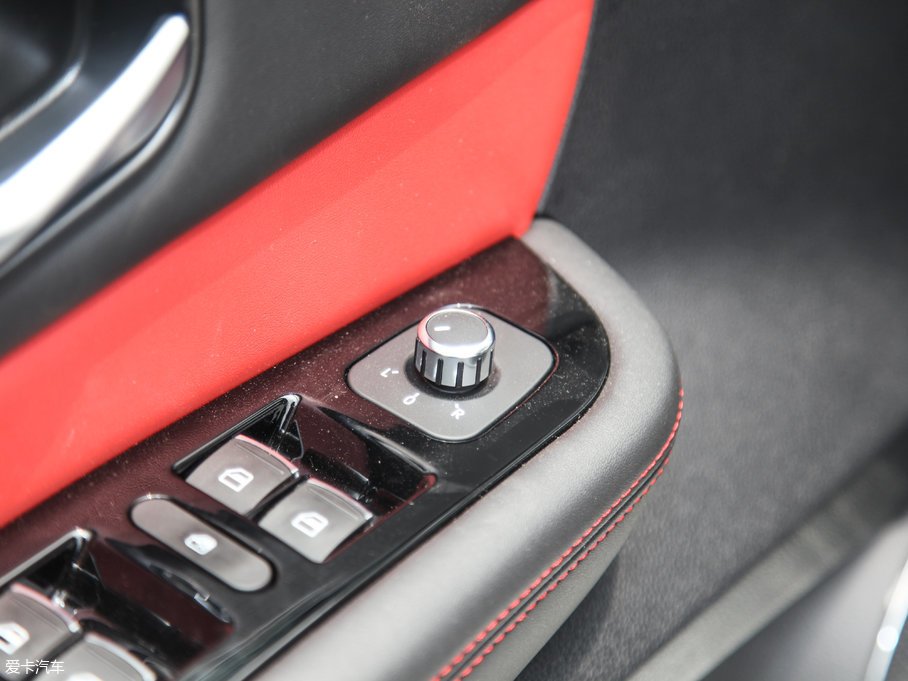 2017H1 { 1.5L ԄӘ˜