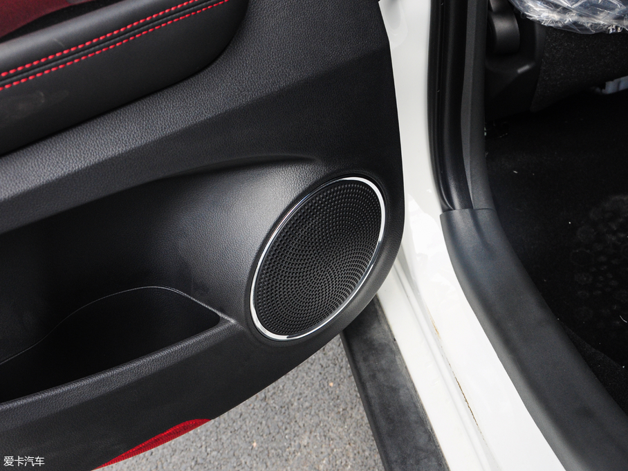 2017H1 {(ln)(bio) 1.5L քӺA