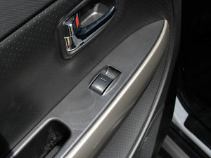 2017t 1.5L AMTm п؅^