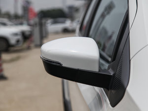 2017款蓝标 1.5L 自动标准型 细节外观