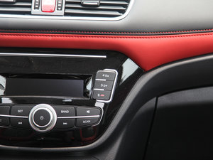 2017{(ln)(bio) 1.5L Ԅ(dng)(bio)(zhn) п؅^(q)