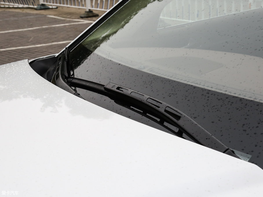 2017H7 L {(ln)(bio) 2.0T Ԅ(dng)F