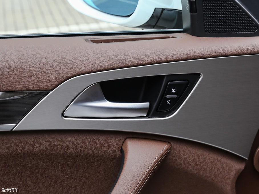 2017H7 L {(ln)(bio) 2.0T Ԅ(dng)F