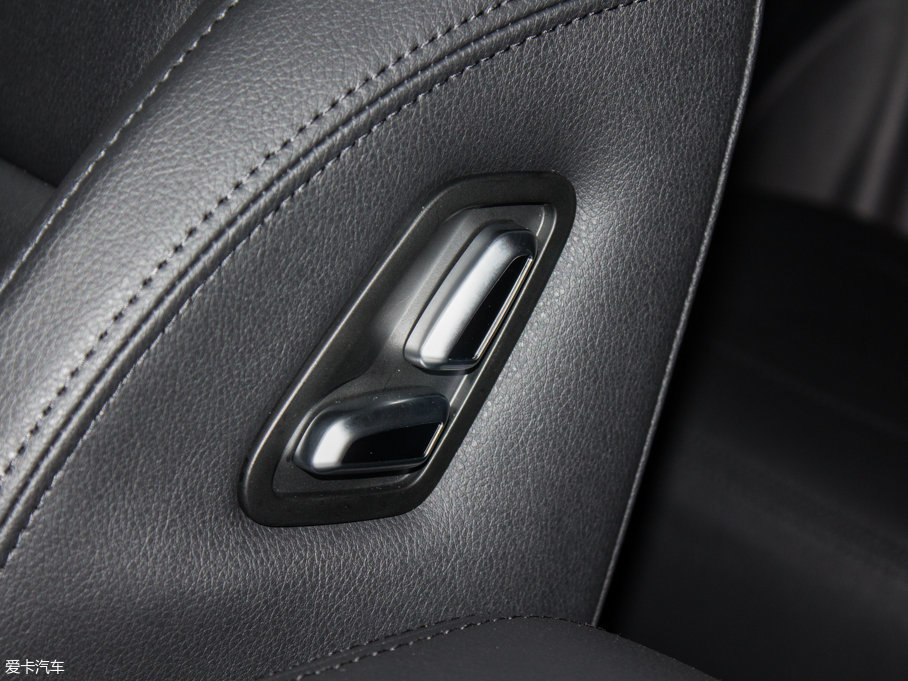 2017H7 L {(ln)(bio) 2.0T Ԅ(dng)A