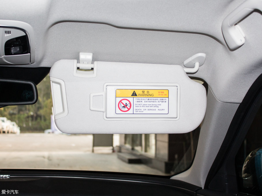 2017H7 L { 2.0T ԄӺA