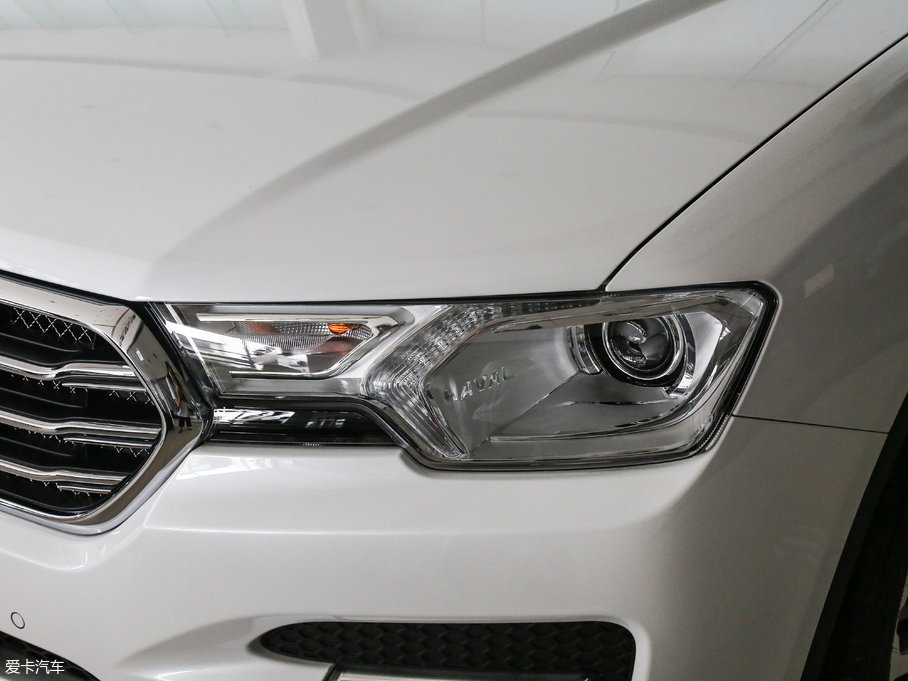 2017H7 L { 2.0T ԄӺA