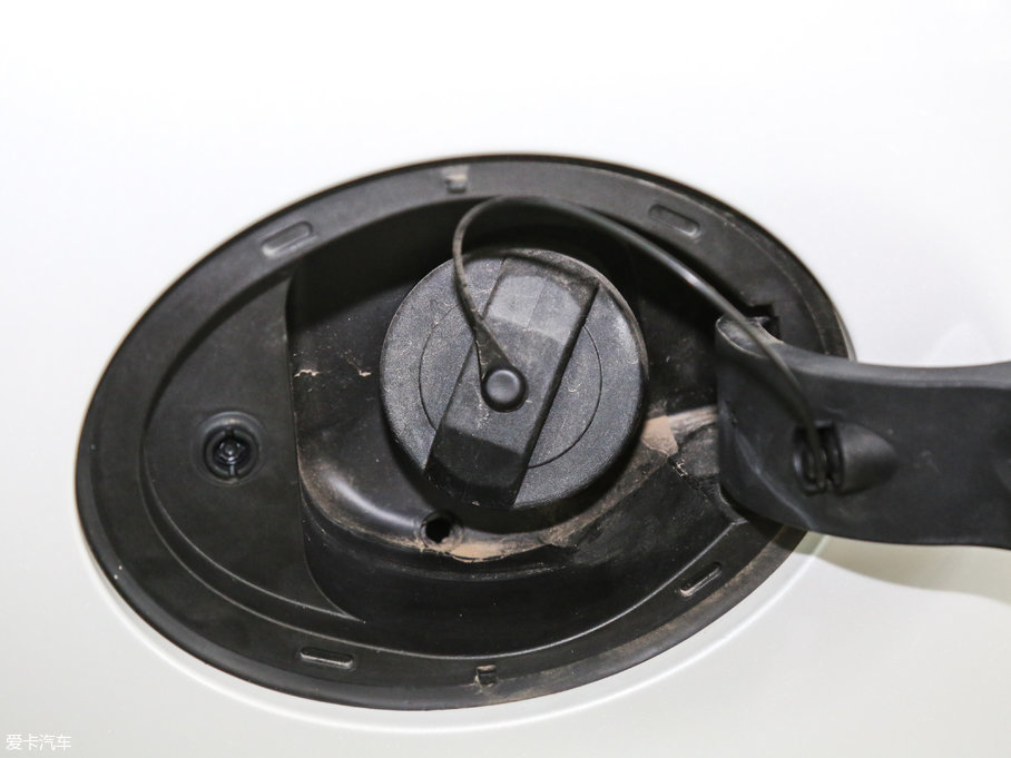 2017H7 L {(ln)(bio) 2.0T Ԅ(dng)A