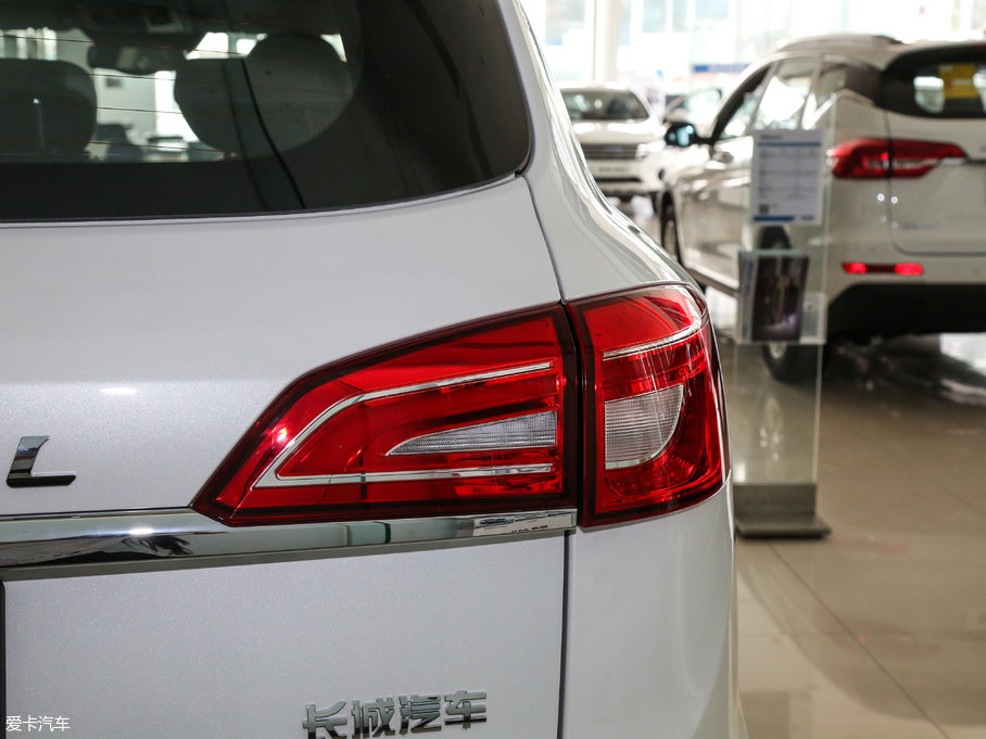 2017�����H7 L �{(l��n)��(bi��o) 2.0T �ԄӺ��A��