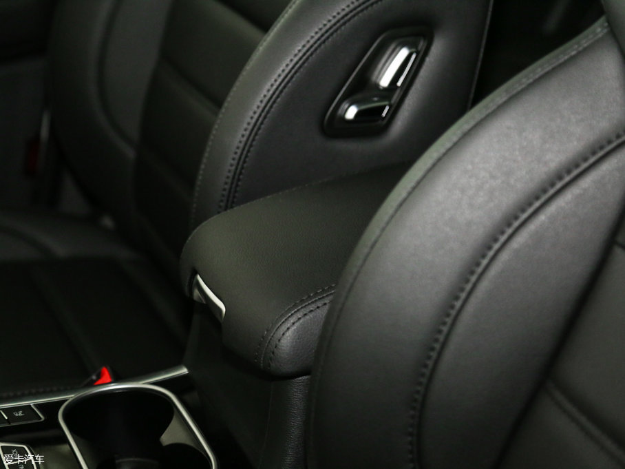 2017�����H7 L �{(l��n)��(bi��o) 2.0T �Ԅ�(d��ng)���A��