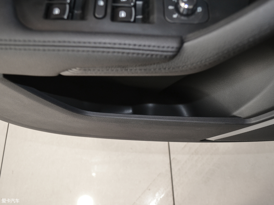 2017H7 L t 2.0T ԄӺA