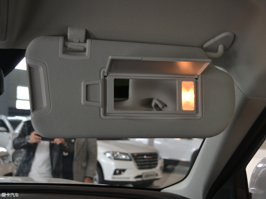 2017H7 L t 2.0T ԄӺA