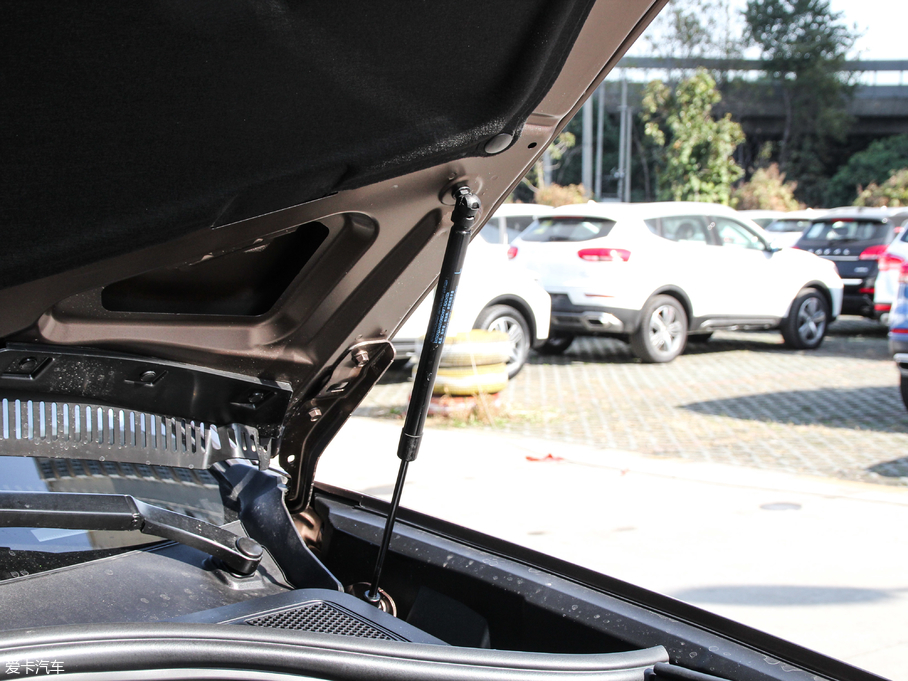 2017H7 L t 2.0T ԄӺA