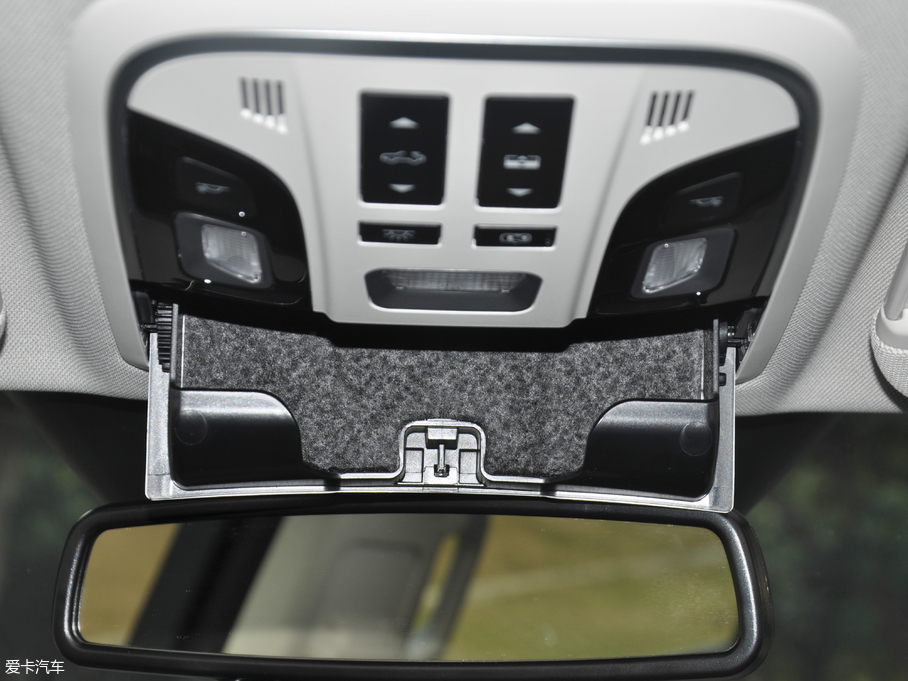 2017H7 L t 2.0T ԄӺA