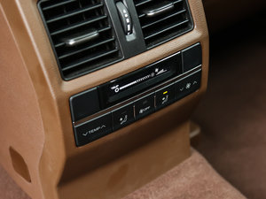 2017L {(ln)(bio) 2.0T ԄF g