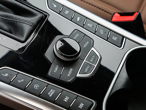 2017L { 2.0T ԄF п؅^