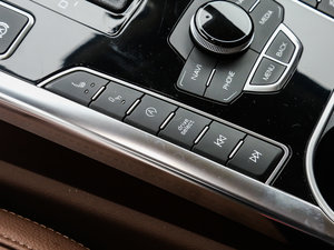 2017L { 2.0T ԄF п؅^