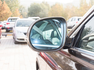 2017L { 2.0T ԄӺA ^