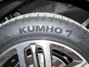 2017L { 2.0T ԄӺA ݆̥ߴ