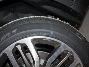 2017L { 2.0T ԄӺA ^