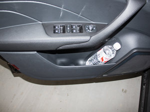 2017L { 2.0T ԄӺA g