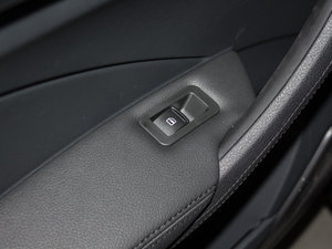 2017L { 2.0T ԄӺA g