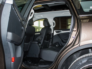 2017L { 2.0T ԄӺA ſg