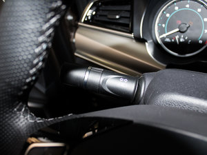 2017L { 2.0T ԄӺA п؅^