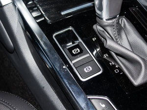 2017L { 2.0T ԄӺA v܇Ƅ