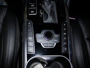 2017L { 2.0T ԄӺA {