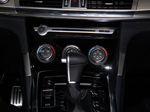 2017L { 2.0T ԄӺA п؅^