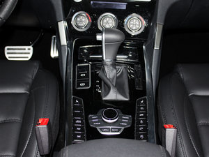 2017L { 2.0T ԄӺA п؅^