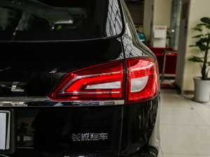 2017L { 2.0T ԄӺA β