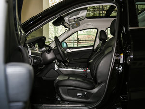 2017L { 2.0T ԄӺA ǰſg