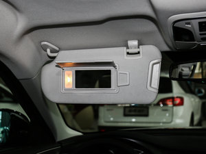 2017L {(ln)(bio) 2.0T Ԅ(dng)A g