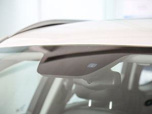 2017L { 2.0T ԄӺA (ji)^