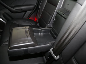 2017L { 2.0T ԄӺA g