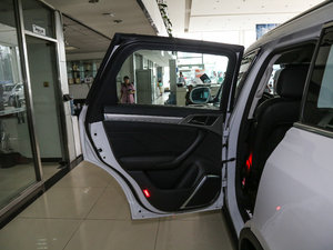 2017L { 2.0T ԄӺA ܇T