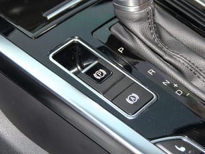 2017L t 2.0T ԄӺA v܇Ƅ