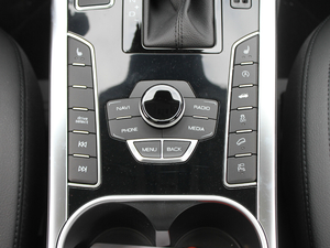 2017L t 2.0T ԄӺA QU