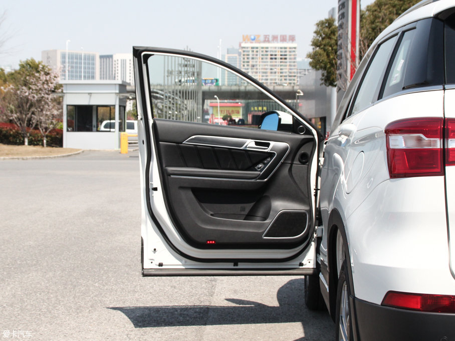 2017H6 Coupe t 2.0T pxσ(q)