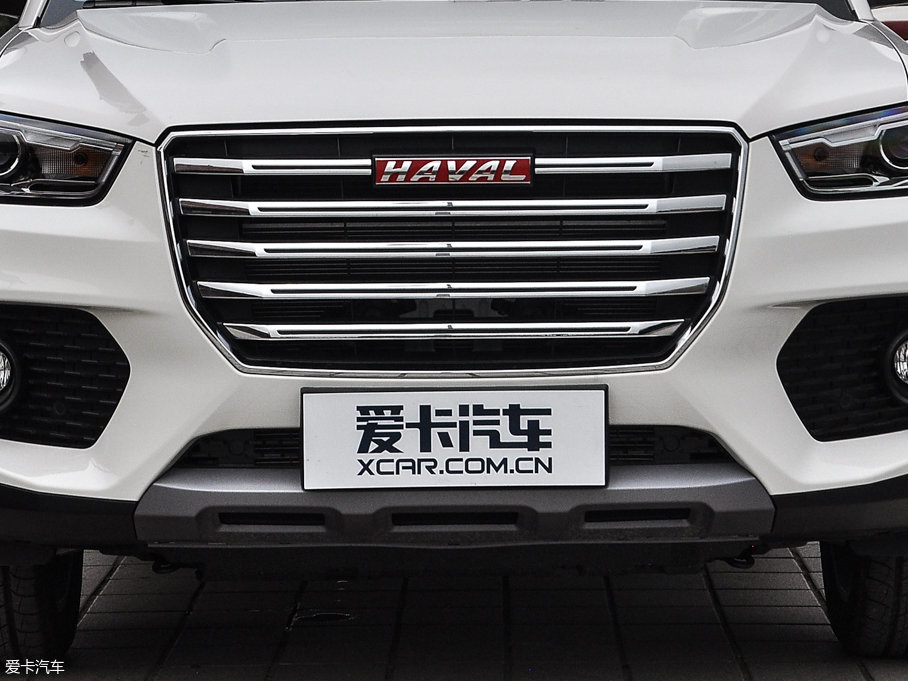 2017�����H6 Coupe �t�� 2.0T �p�x�σ�򌾫Ӣ��