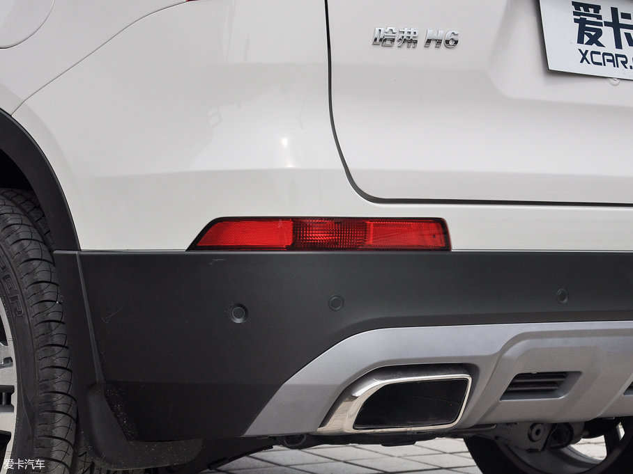 2017�����H6 Coupe �t�� 2.0T �p�x�σ�򌾫Ӣ��