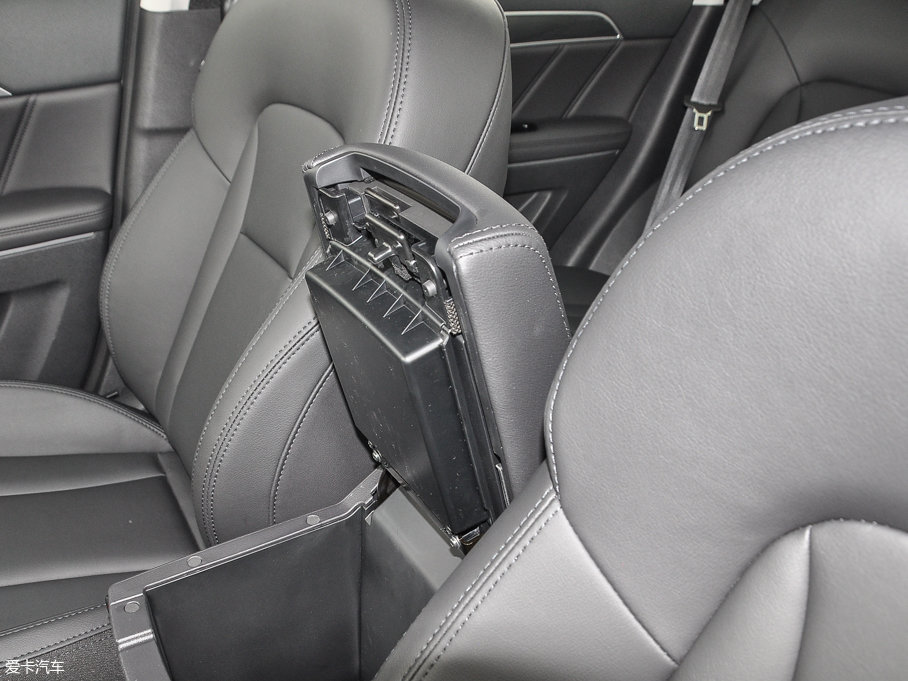 2017H6 Coupe t 2.0T pxσ򌾫Ӣ