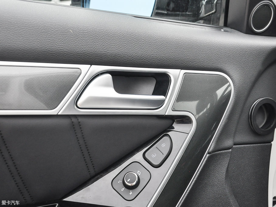 2017H6 Coupe t(bio) 2.0T pxσ(q)Ӣ