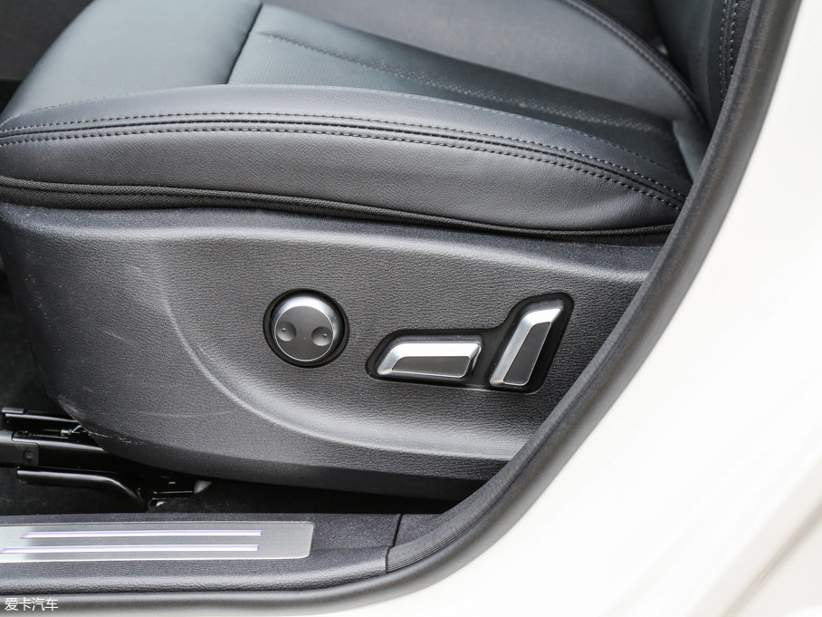 2017H6 Coupe t 2.0T pxσF