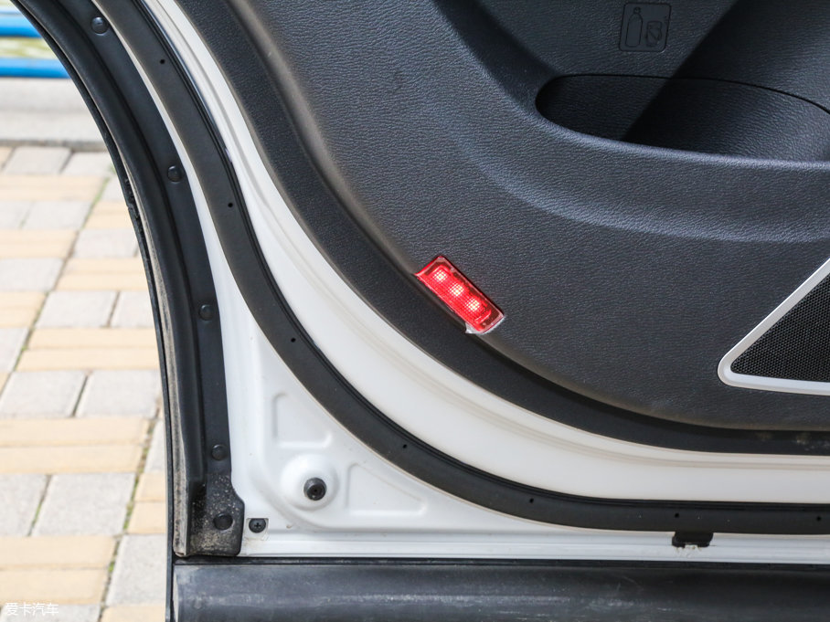 2017H6 Coupe t 2.0T pxσF