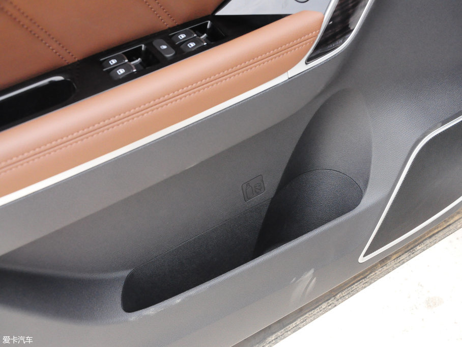 2017H6 Coupe { 2.0T pxσ򌾫Ӣ