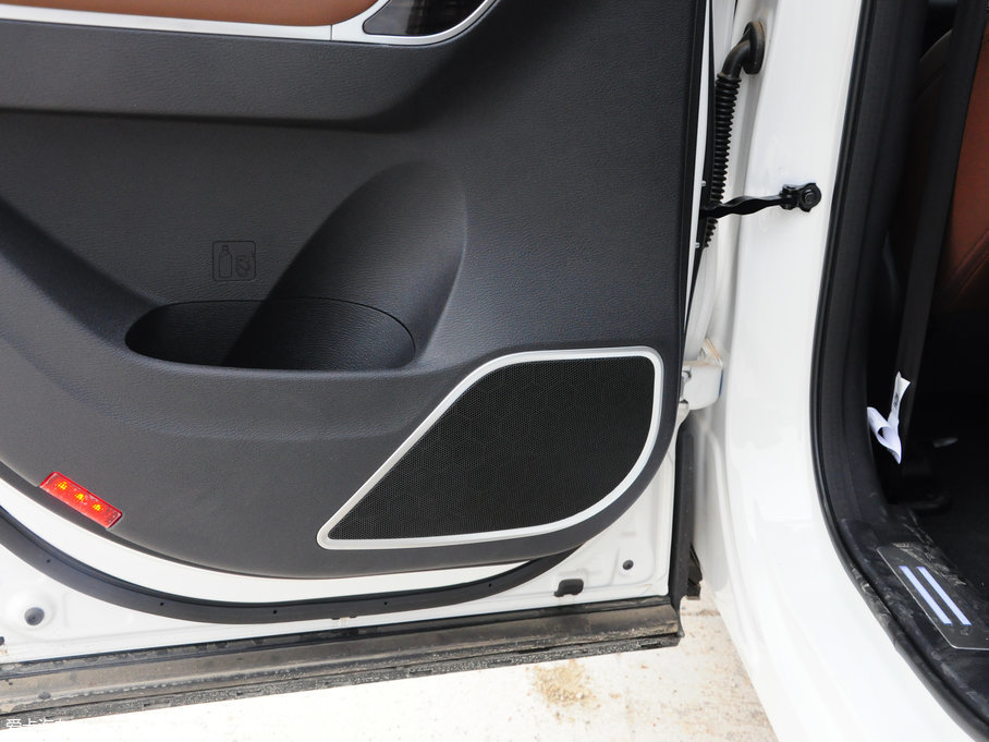 2017H6 Coupe { 2.0T pxσ򌾫Ӣ