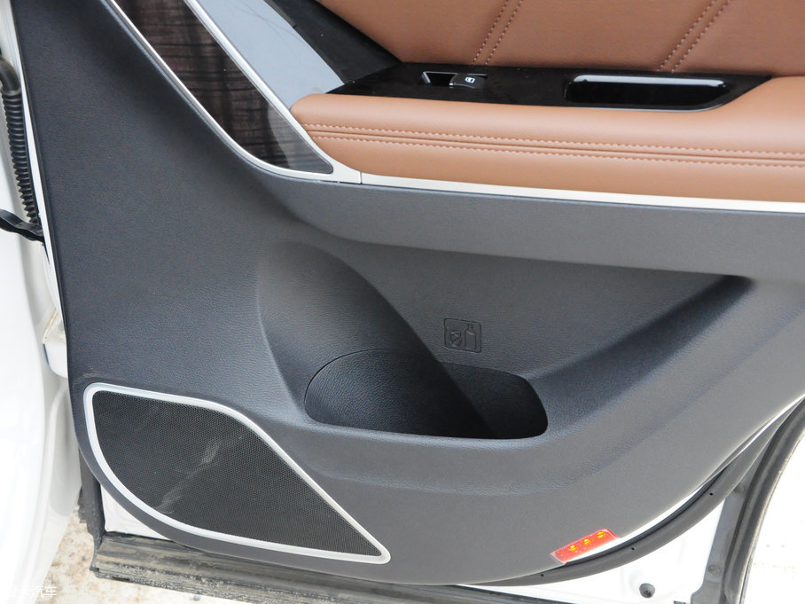 2017H6 Coupe { 2.0T pxσ򌾫Ӣ