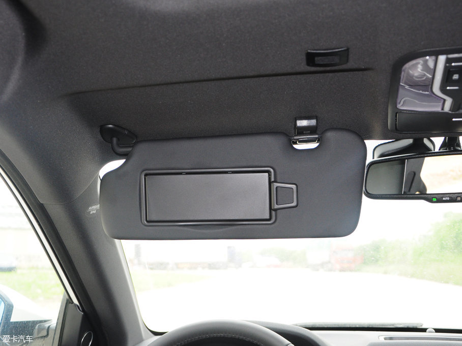 2017H6 Coupe { 2.0T pxσ򌾫Ӣ